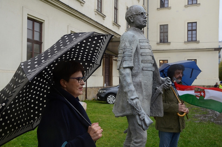 INSTYTUT PAMIĘCI NARODOWEJ-Teleki Pál szobor avatása Varsóban