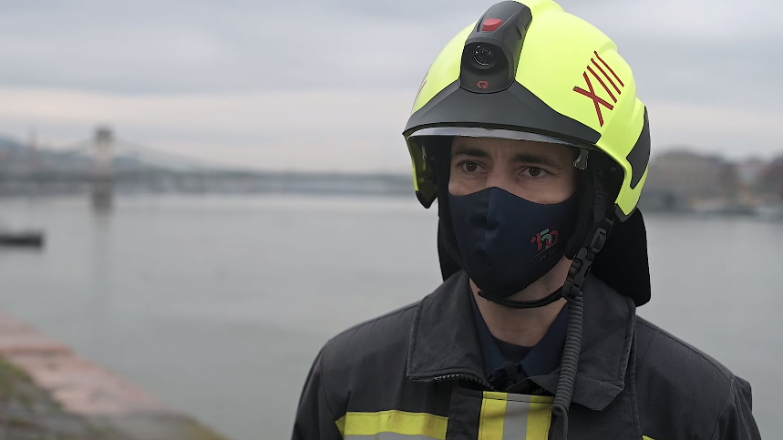 Budapesti tűzoltók - fővárosi katasztrófavédelem-Szél Norbert tűzoltó főhadnagy