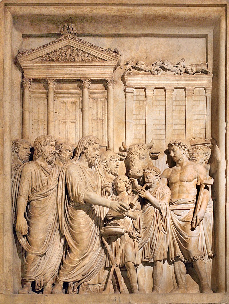 wikipedia-Marcus Aurelius áldozatot mutat be (dombormű)